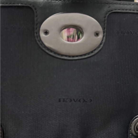 💕Coach Black and Red Crossbody Bag. - Picture 3 of 6